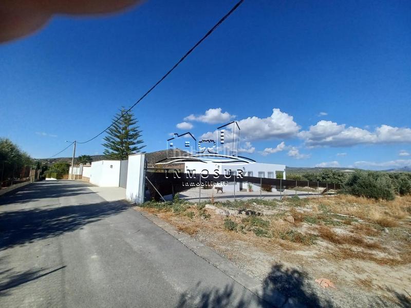 Foto d456a839-12ae-4d7a-9957-2f58195cd9a4. Wohngrundstück in Poleares Lucena