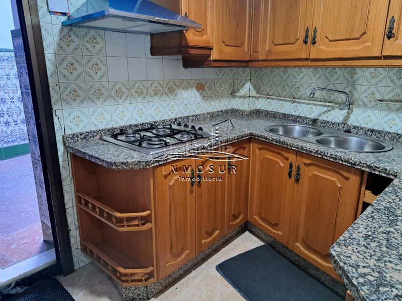 Foto 8869c0ef-46f9-4231-9d02-0c26c1c55ec5. Casa adossada a San Francisco Lucena