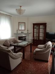 Maison jumelée à Las Tinajerías - Juderías. Magnífica casa adosada a cinco minutos andando del centro, con u