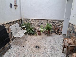 Duplex à San Francisco. Piso dúplex en zona calle mesón. la planta baja de la vivienda d