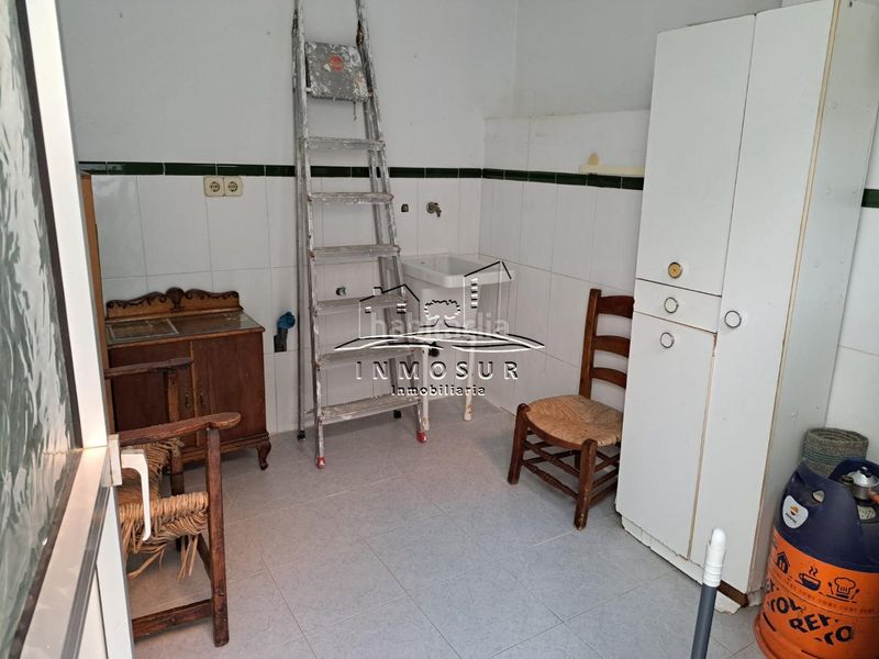 Foto d432562a-9cbe-4193-a1b2-3c4c3e3d7b05. Casa adossada a Moriles
