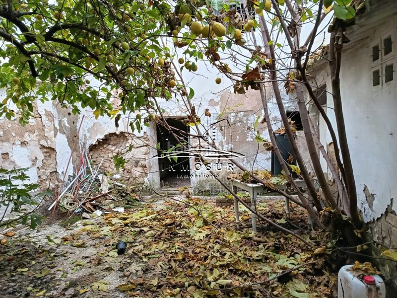 Foto 66f330c4-4ea6-4bb5-8bab-c721026b2e59. Casa a Centro Lucena