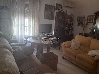 Flat in San Francisco. Piso en zona plaza nueva