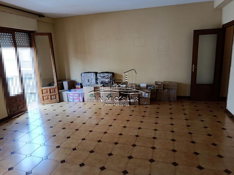 Foto 59ab083f-5d36-456c-9876-b69eb7436410. Pis a Centro Lucena