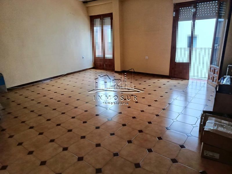 Foto 70553be8-0a29-43bd-b64a-5ac8305b5e7f. Pis a Centro Lucena