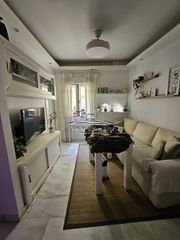 Affitto Appartamento in Centro. Piso en zona calle cabrillana