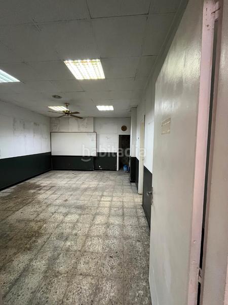 Foto 0a50baaf-c432-47f8-ab30-26d906f5878c. Local comercial a Centre Sant Boi de Llobregat