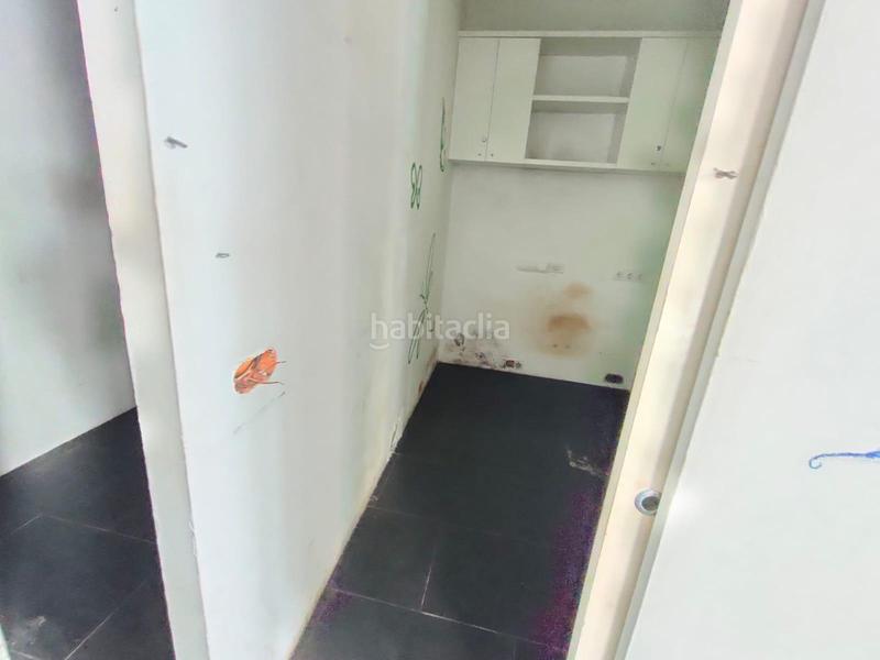 Foto 1514d3c7-9d4a-4c1a-886d-bd31d8b84cd7. Rent business premise in El Pedró Cornellà de Llobregat