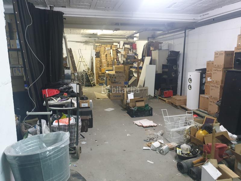 Foto cc8d2860-a53b-4d5e-9462-ad18f781cae0. Local comercial a Casablanca Sant Boi de Llobregat
