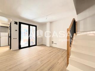 Dúplex  Carrer tarragona. Oportunidad