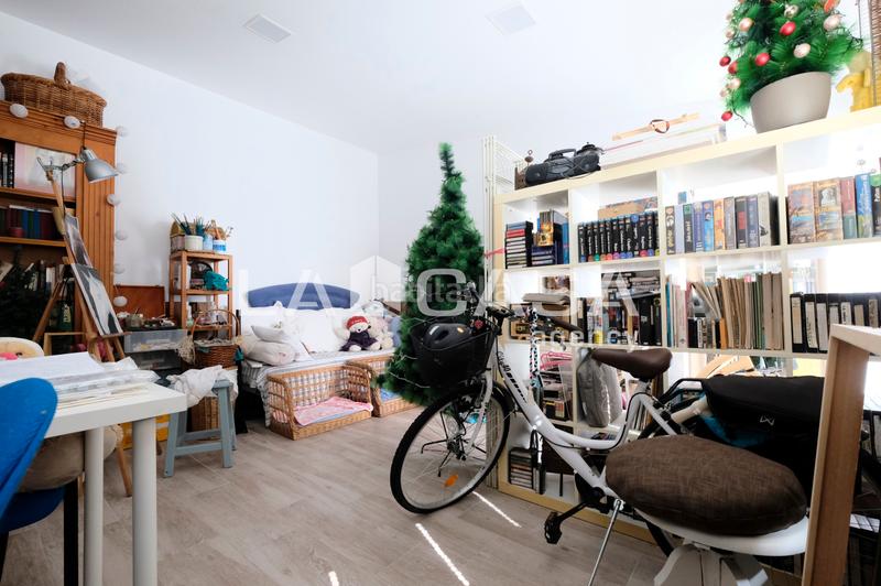 Foto a46cc2a9-70db-4e3c-826e-f419b20f2bc2. Ground floor with heating in Sant Andreu de Palomar Barcelona