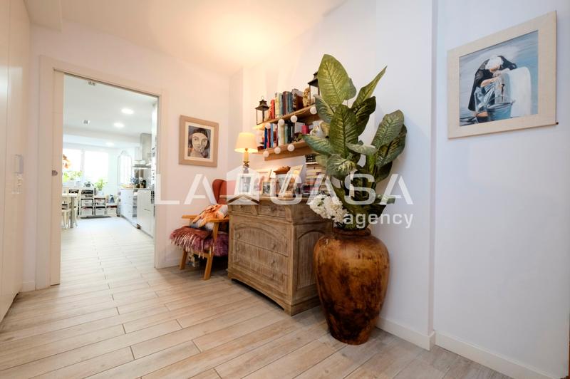 Foto 1c8b81b2-eb2b-4381-aa6c-d76c35d4343e. Piano terra con riscaldamento in Sant Andreu de Palomar Barcelona