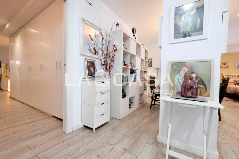 Foto d55d7587-1266-4fce-9ab9-a524ecaa3cfc. Piano terra con riscaldamento in Sant Andreu de Palomar Barcelona