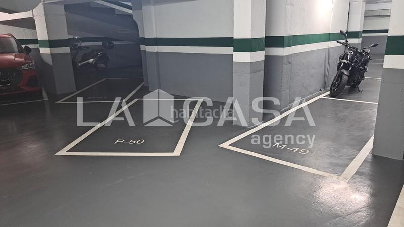 Foto 43f4b9a8-ed01-4074-8abf-e435eba30c81. Aparcament cotxe a El Camp d´en Grassot i Gràcia Nova Barcelona