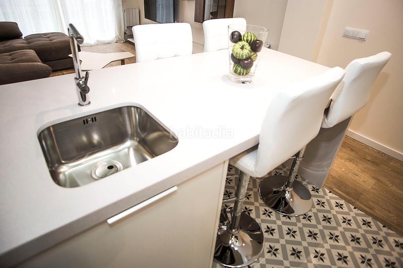 Foto 203b9faa-79d4-4445-97b6-27308645fe8b. Appartamento in Sants Barcelona