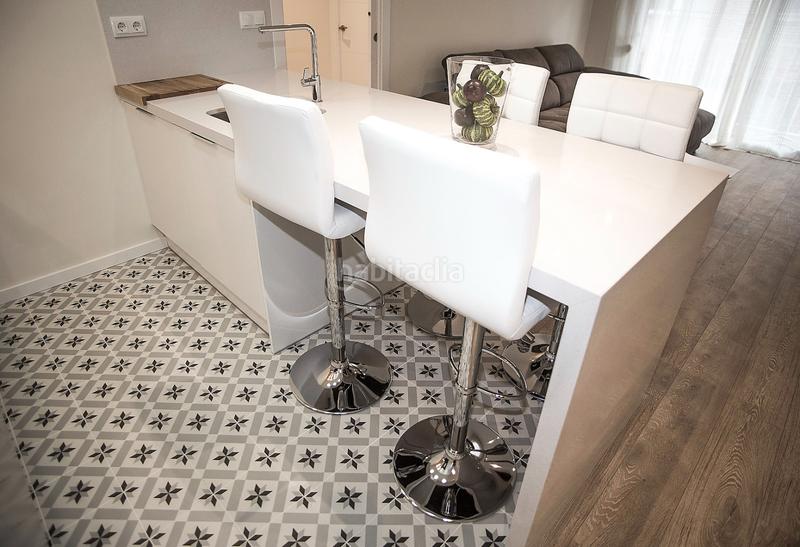 Foto 81e4f9dd-fc34-47c7-ba12-45299cfb6283. Appartamento in Sants Barcelona