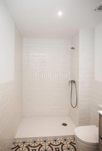 Foto 057eb3c9-a1e7-4a20-9ff1-d8aab8249c17. Etagenwohnung in Sants Barcelona