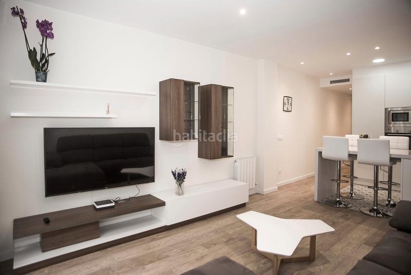 Foto a7f1a37f-f7ca-40cf-8b1d-f8ecdf6111f6. Etagenwohnung in Sants Barcelona