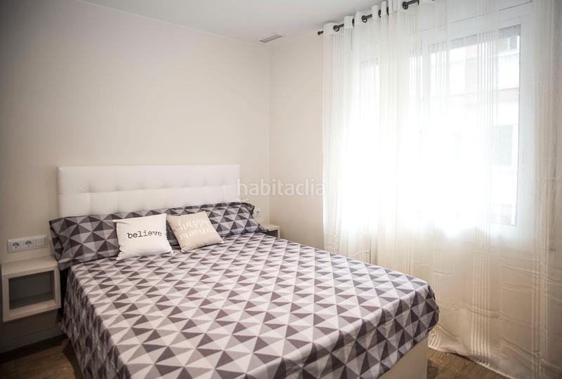 Foto 3dd25f0a-703a-4218-b0d9-be81960c777a. Piso en Sants Barcelona