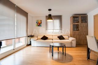 Semi detached house  Carrer d'isabel de villena
