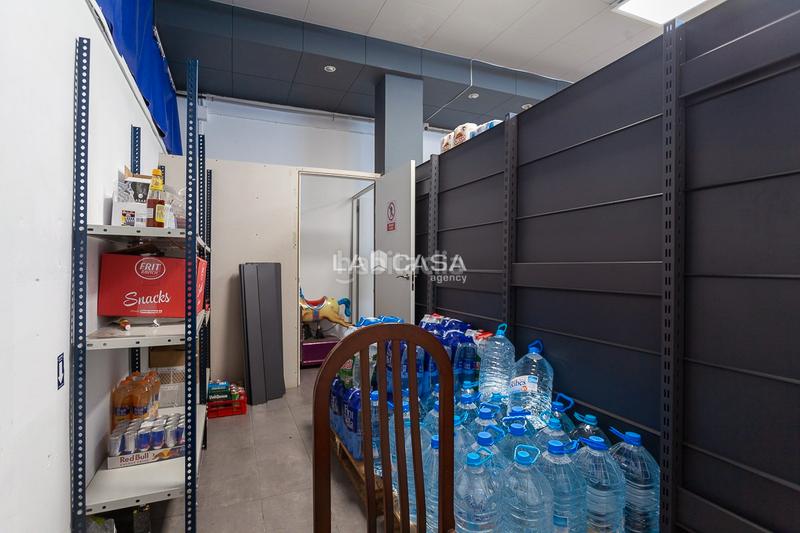Foto ec3aa359-9352-4b88-b2b7-d206cf64b7f0. Local comercial en Centre-Estació Gavà
