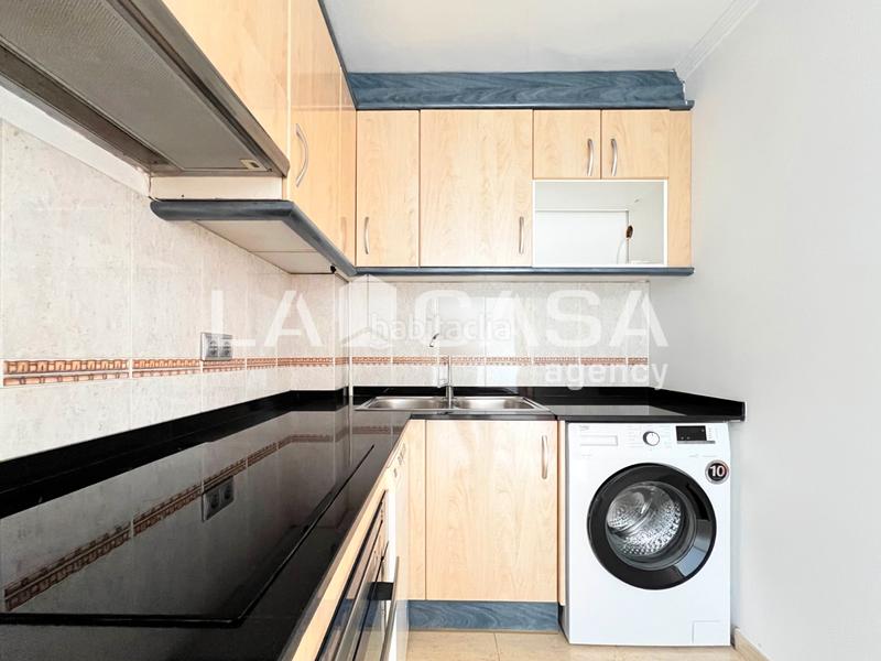 Foto 1c688e9f-4e9c-4d93-a20a-da2ac4f3a1e7. Appartement avec chauffage dans Sistrells Badalona