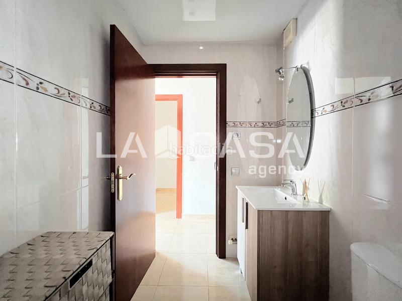 Foto 363d0d25-28ac-46f3-90b6-36be185030d5. Appartement avec chauffage dans Sistrells Badalona