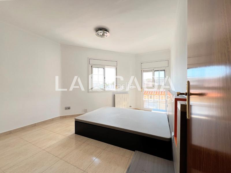 Foto bfdf1895-2712-42fa-b8d8-6d15bd31edf2. Piso en Sistrells Badalona