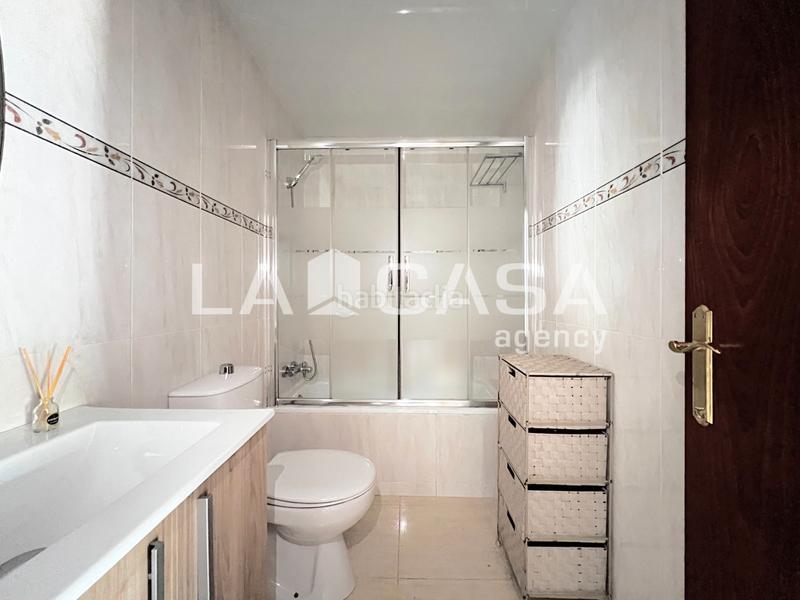 Foto f51f75cd-4d4c-4191-bb3c-1012e7d8bfe3. Piso en Sistrells Badalona