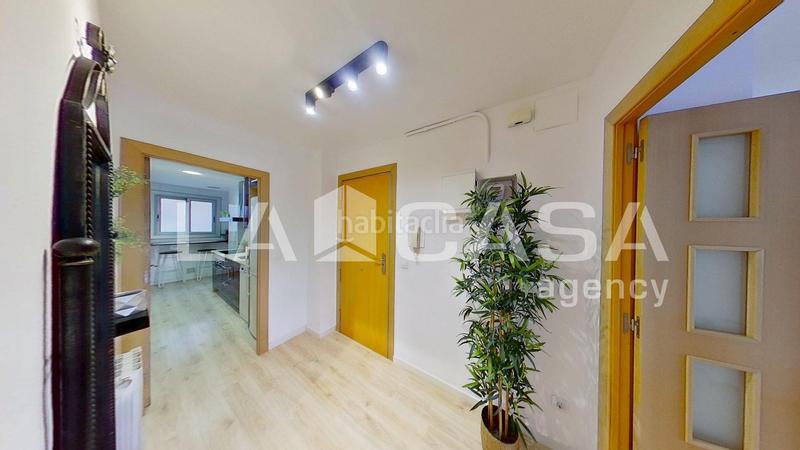 Foto 075471fb-07f3-4465-bbd9-5eb7cdab01c5. Piso en La Sagrera Barcelona