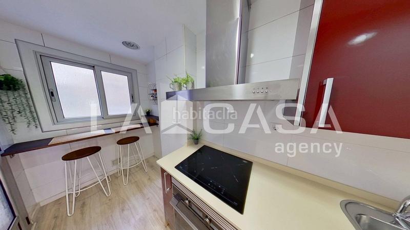 Foto aefabf94-1a75-4daf-8695-e89e3763d5cb. Piso en La Sagrera Barcelona