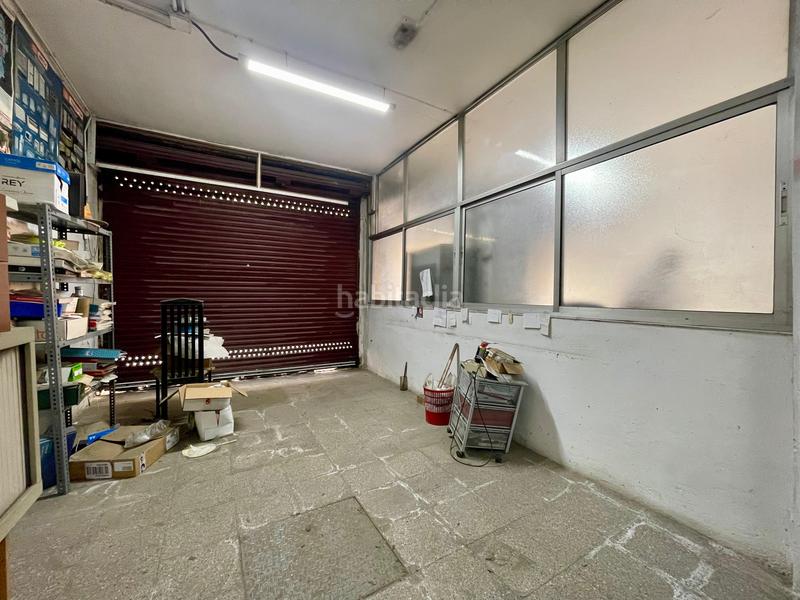 Foto a08d1a6f-8303-458a-8520-c40084f8f307. Local comercial en Llefià Badalona