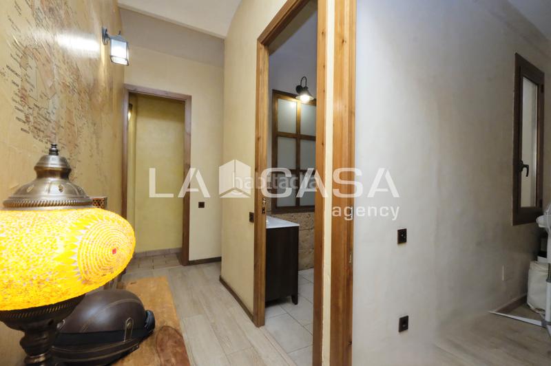 Foto 336b38e3-0f65-4982-9d8b-792b9c97832d. Casa aparellada amb calefacció a Horta Barcelona