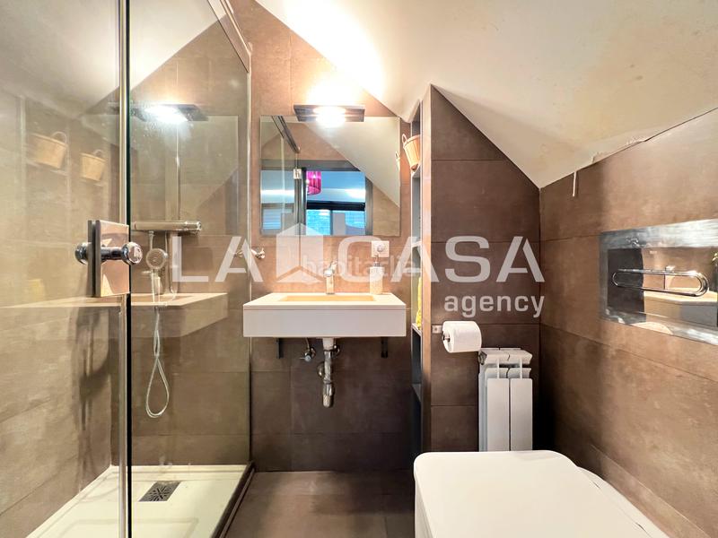 Foto 54905dcb-d005-46e9-9f1c-25e192011cd2. Chalet en Sant Andreu de Palomar Barcelona