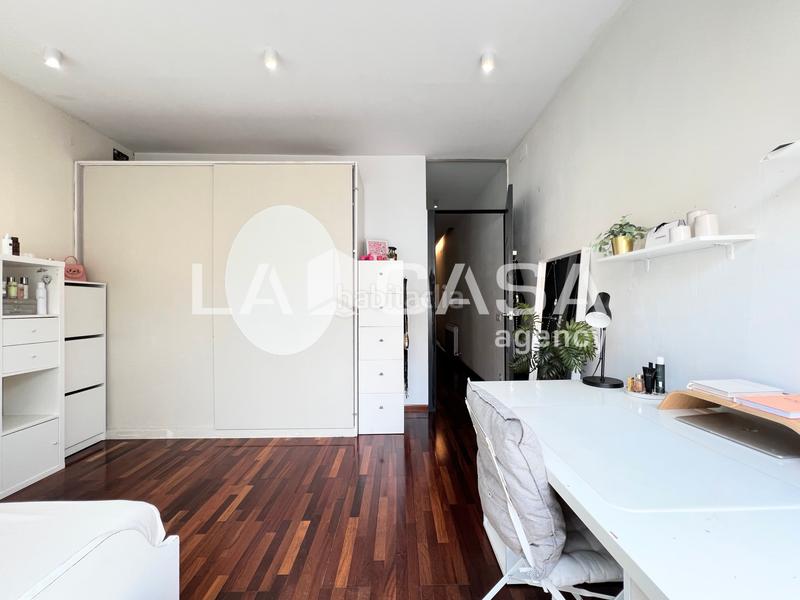 Foto be173388-ab09-4e6b-9eb6-050241f5cbbe. Chalet en Sant Andreu de Palomar Barcelona