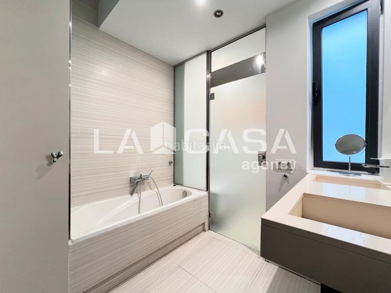 Foto 9f7e1038-0419-4030-9740-fb3fae5f08cb. Chalet mit heizung in Sant Andreu de Palomar Barcelona