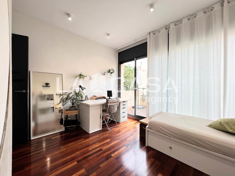 Foto 167ef2a3-f867-48f3-b052-f4b9384cfa20. Chalet avec chauffage dans Sant Andreu de Palomar Barcelona