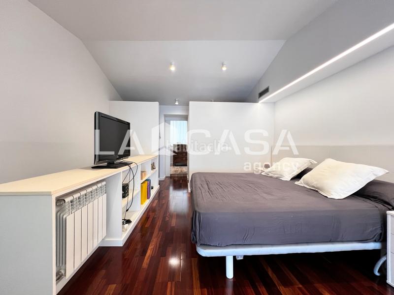 Foto 379a5afd-0013-42cb-b913-90f9439c2da0. Chalet avec chauffage dans Sant Andreu de Palomar Barcelona