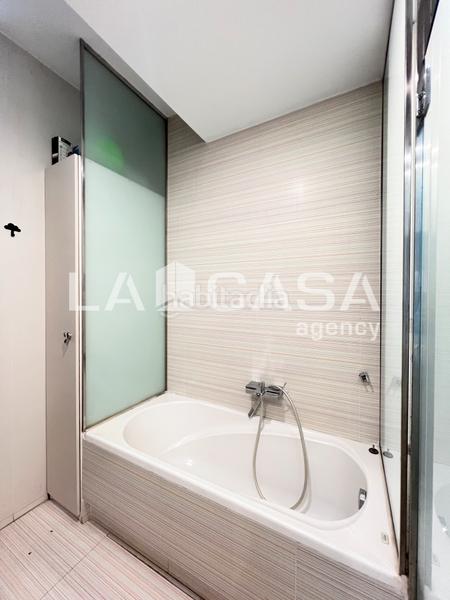 Foto 8ee374c5-b830-46fe-bcd3-f5c42b9a416b. Chalet avec chauffage dans Sant Andreu de Palomar Barcelona