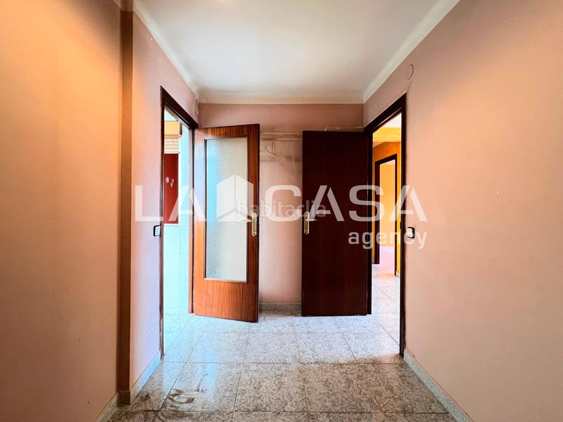Foto aba52116-507b-42c2-80c3-71e894741349. Piso en Llefià Badalona
