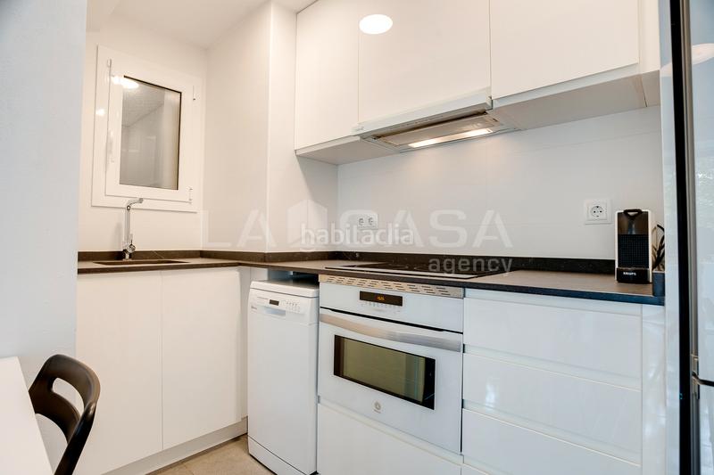 Foto b3665b84-18f8-4164-81a2-f20f45ada529. Appartamento con riscaldamento in La Verneda - La Pau Barcelona