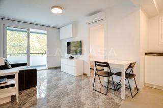 Flat in La Verneda - La Pau