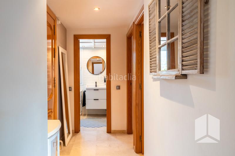 Foto 8ed8136f-be66-4f1f-bc74-5ec1fb9260d4. Duplex avec parking piscine dans Baixador Castelldefels