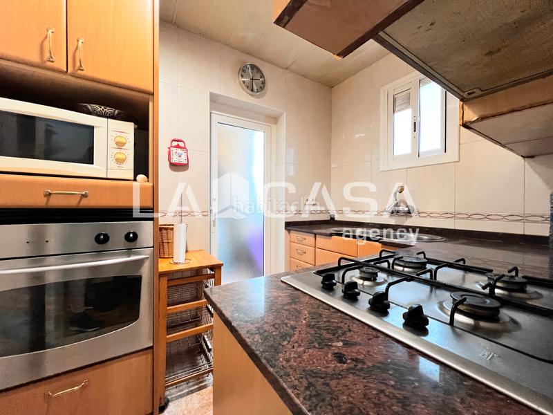Foto 1c6f9917-72a9-46ce-bba2-e8c13d09ab28. Appartement avec chauffage dans Congrés Badalona