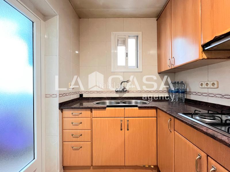 Foto 4924dbb5-a954-4027-9c2b-32a6e768a520. Appartement avec chauffage dans Congrés Badalona