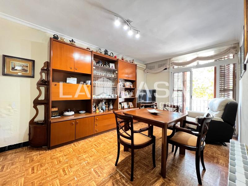 Foto e6b15e03-2710-42f0-bb51-a8882479d11f. Appartement avec chauffage dans Congrés Badalona