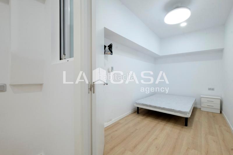 Foto c499f600-eb57-4d15-803c-10b032ce61b9. Business premise in Vilapicina - Torre Llobeta Barcelona