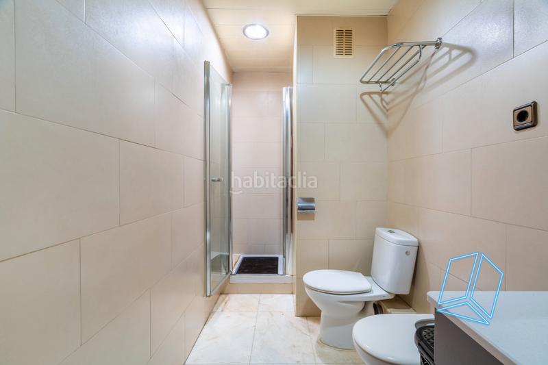 Foto 2f78d2a8-7036-4ebc-a1b0-0c2b6820f6e4. Etagenwohnung mit heizung in Centre Cornellà de Llobregat