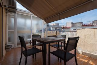 Penthouse  Carrer bòbiles