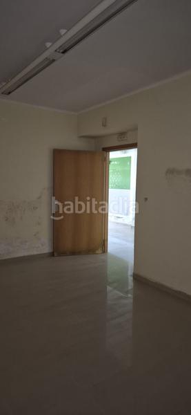 Foto acff76c2-af46-437c-a498-0f0e96b00809. Local comercial a Centre Castelldefels